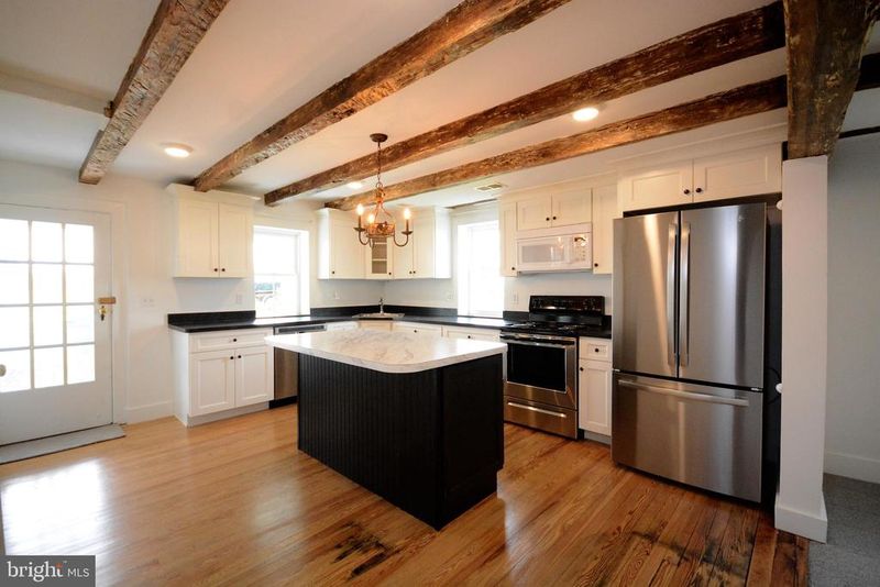 12108 Auburn Rd, Thurmont, MD 21788