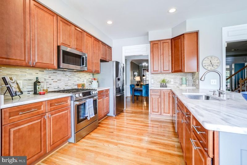 20875 Trinity Sq, Potomac Falls, VA 20165