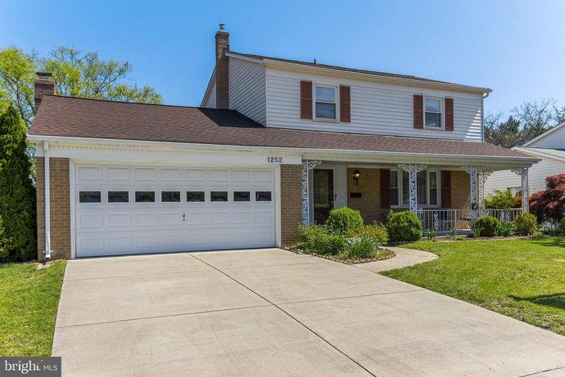 1252 Baliol Ln, Odenton, MD 21113