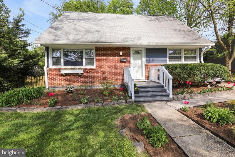 10207 Procter St, Silver Spring, MD 20901
