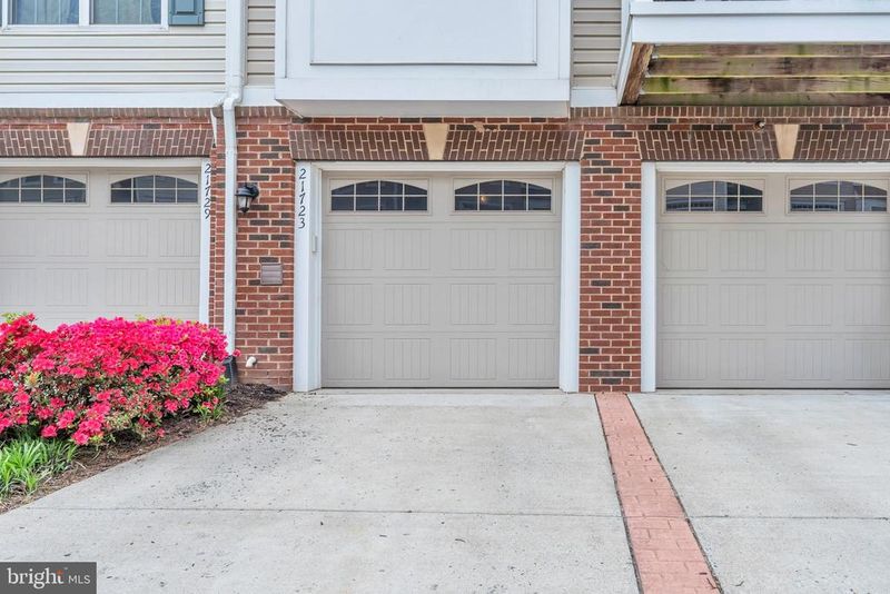 21723 Indian Summer Ter, Sterling, VA 20166