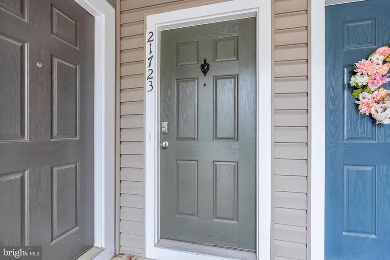 21723 Indian Summer Ter, Sterling, VA 20166