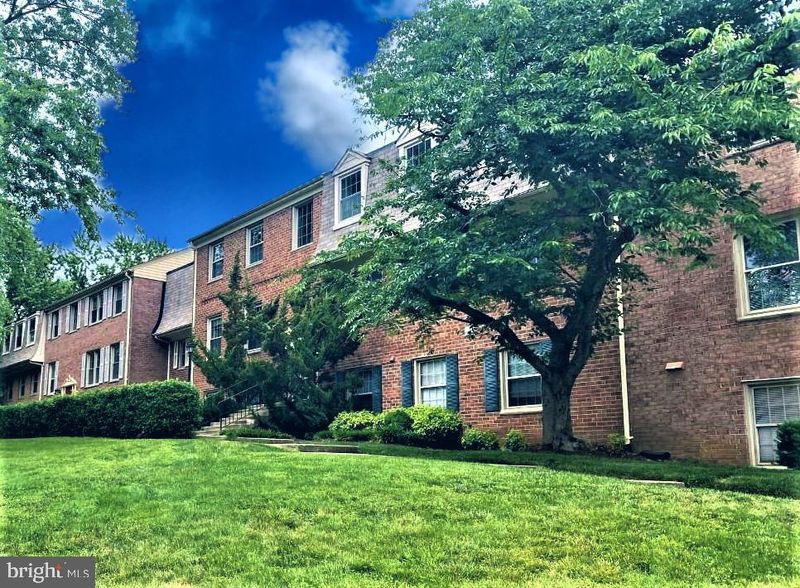 5974 Westchester Park Dr #202, College Park, MD 20740