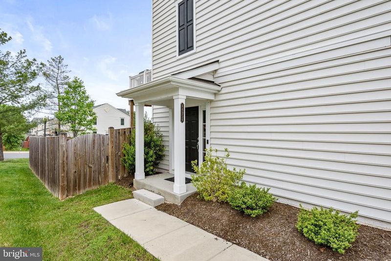 44954 Bishop Ter, Ashburn, VA 20147