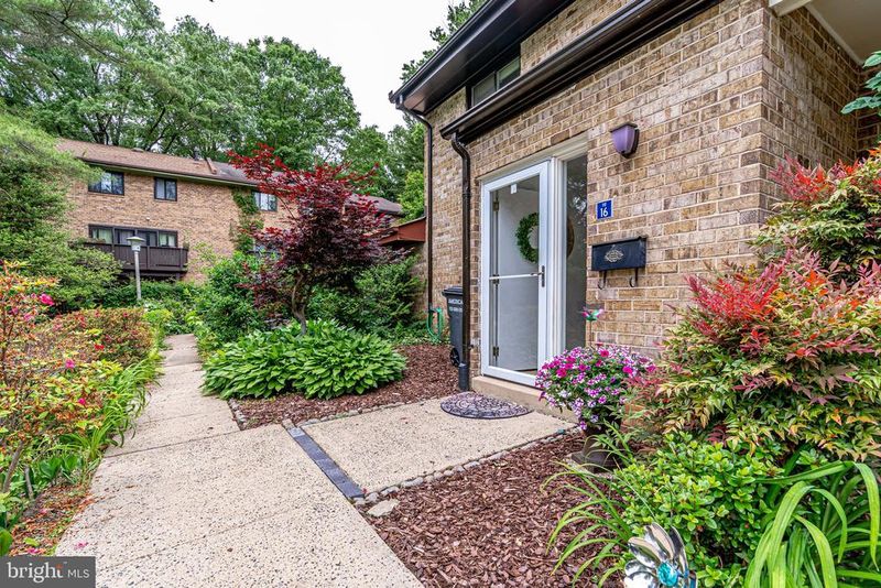 11016 Saffold Way, Reston, VA 20190