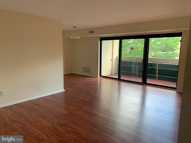 6141 Leesburg PIKE #603, Falls Church, VA 22041