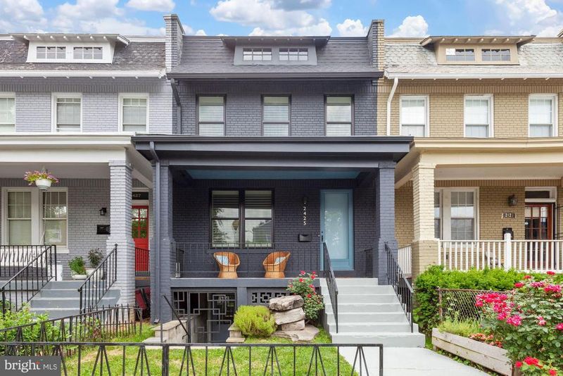 2425 3rd St NE, Washington, DC 20002