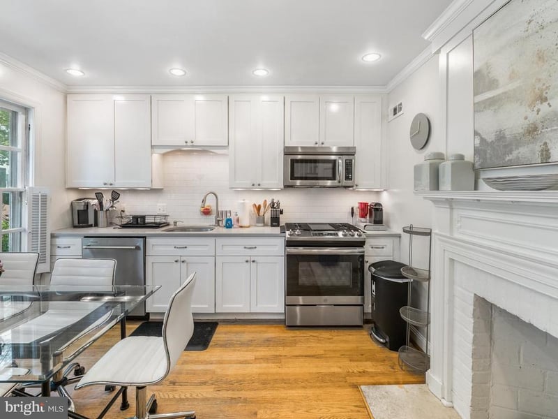 3424 O St NW, Washington, DC 20007