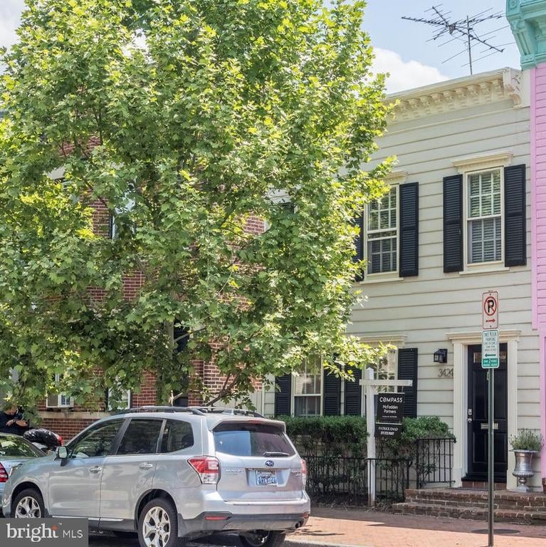3424 O St NW, Washington, DC 20007
