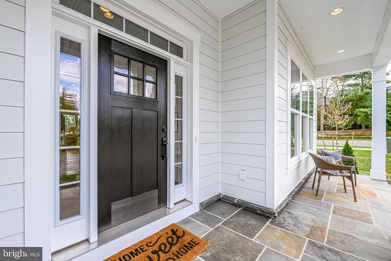 9231 Okla Dr, Fairfax, VA 22031