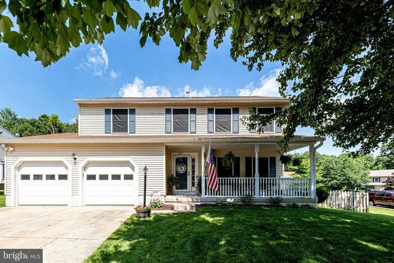 1935 E Beech Rd, Sterling, VA 20164