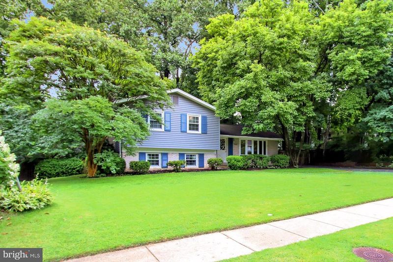 6221 Tyner St, Springfield, VA 22152