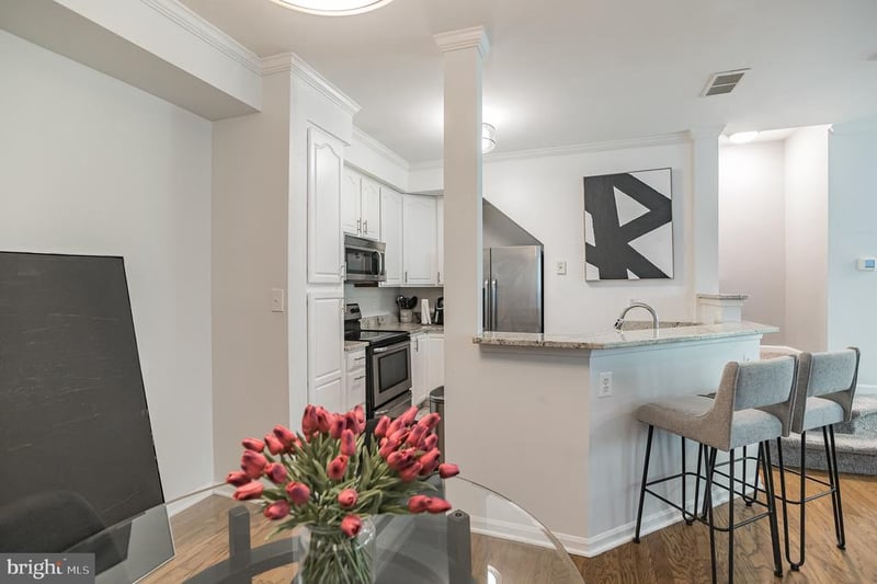 8320 Sanderling Way #40, Lorton, VA 22079