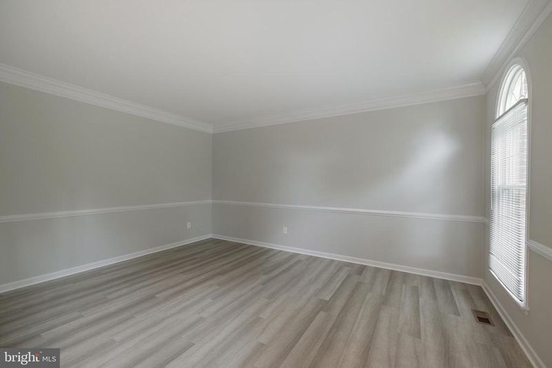 22829 Queensbridge Dr, Ashburn, VA 20148