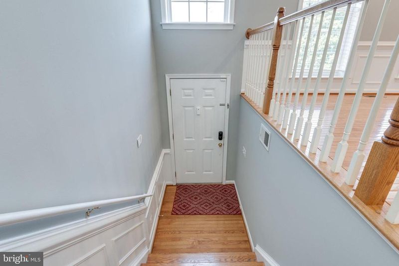 43831 Chadwick Ter, Ashburn, VA 20148