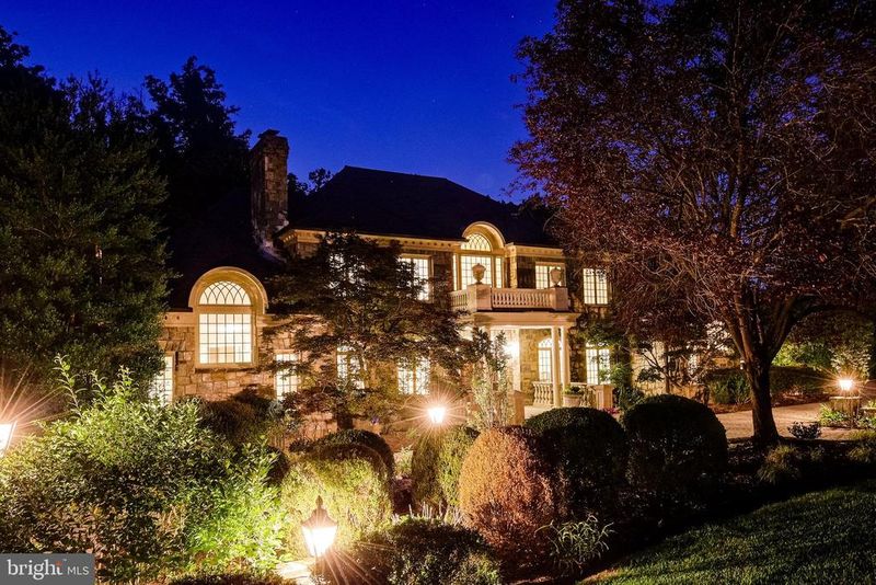 7972 Georgetown Pike, Mclean, VA 22102