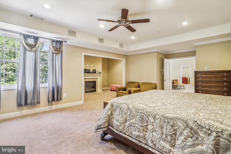 3658 Joy Ln, Waldorf, MD 20603