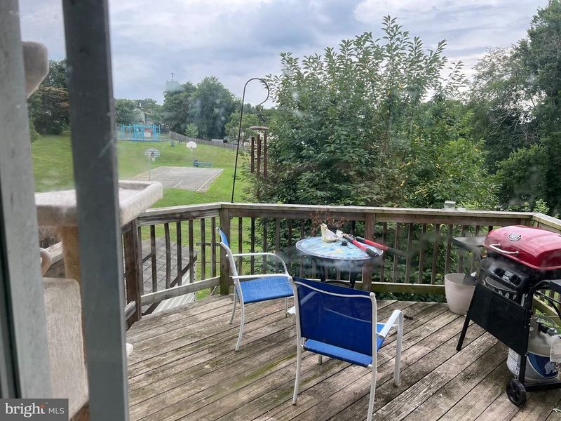1038 Orndorff Ct, Brunswick, MD 21716