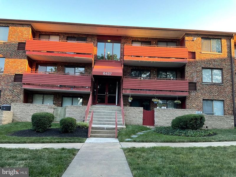 6437 Richmond Hw #201, Alexandria, VA 22306