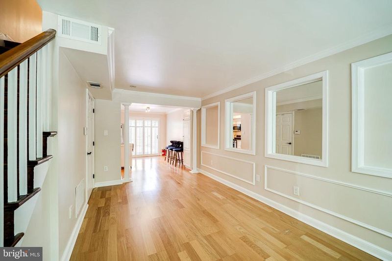 1317 Queen St, Alexandria, VA 22314