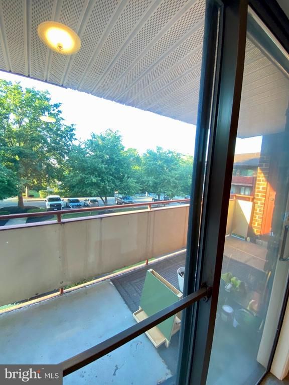 6437 Richmond Hw #201, Alexandria, VA 22306