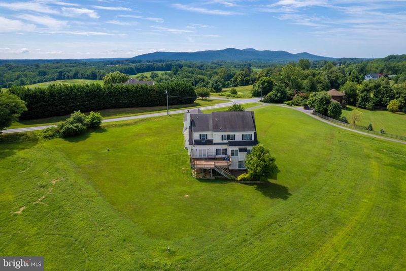 3356 Park Mills Rd, Adamstown, MD 21710