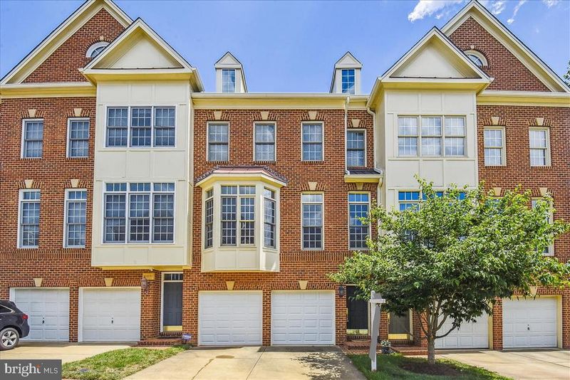 20374 Cottswold Ter #65, Potomac Falls, VA 20165