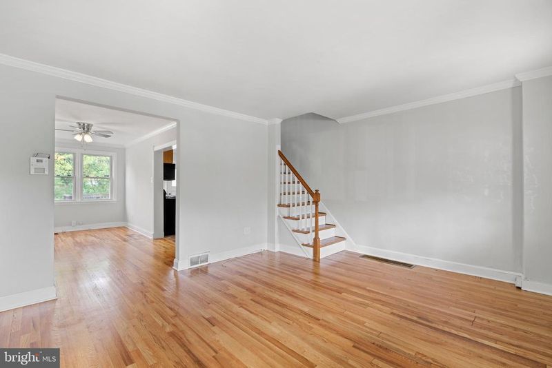 313 Grove Park Rd, Brooklyn Park, MD 21225