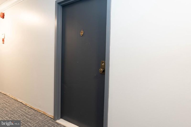 2059 Huntington Ave #1204, Alexandria, VA 22303