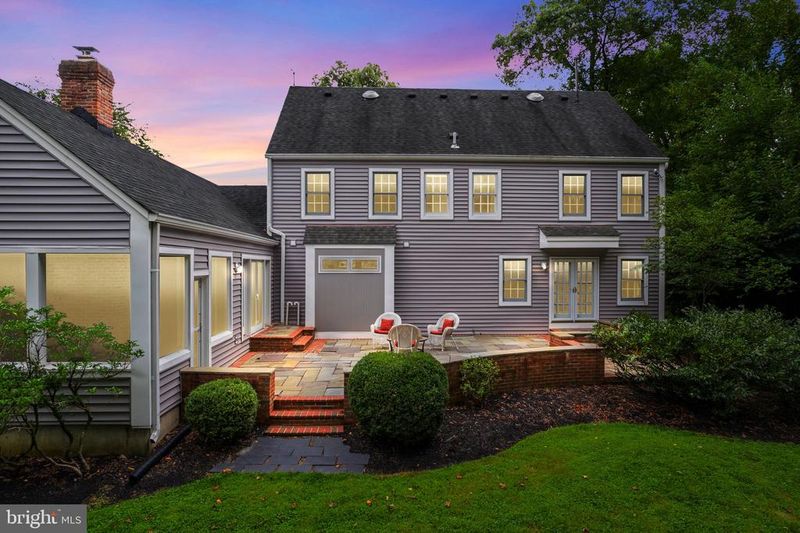 39686 Thomas Mill Rd, Leesburg, VA 20175