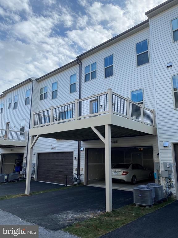 13625 Harrier Way, Clarksburg, MD 20871