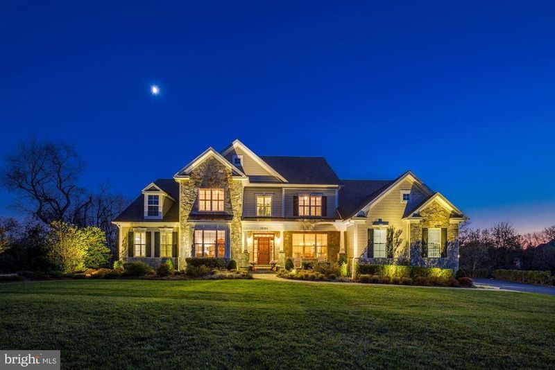 12320 Riding Fields Rd, Rockville, MD 20850