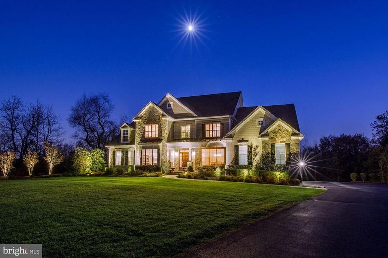 12320 Riding Fields Rd, Rockville, MD 20850
