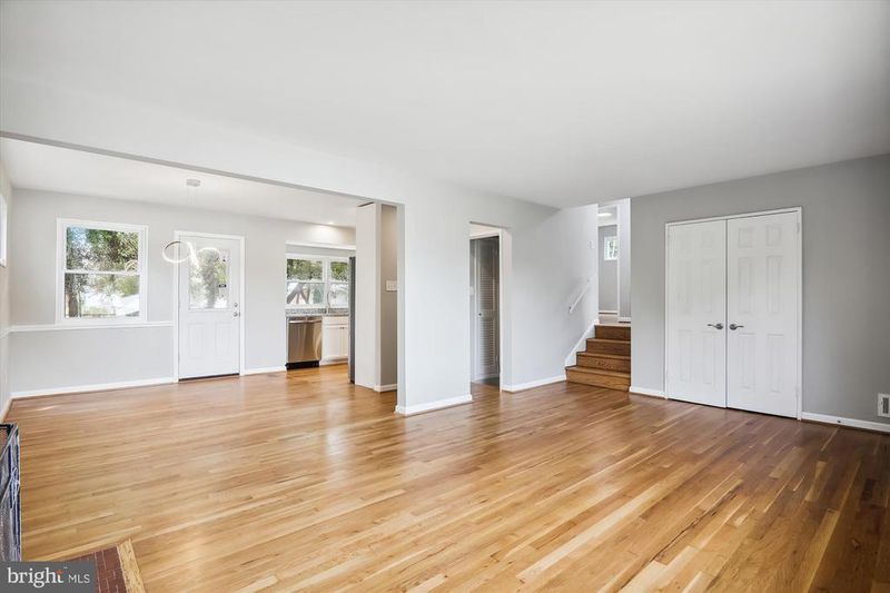 1704 Glenpark Dr, Silver Spring, MD 20902