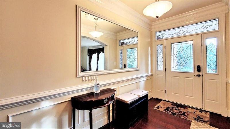 12614 Winter Wren Ct, Herndon, VA 20171