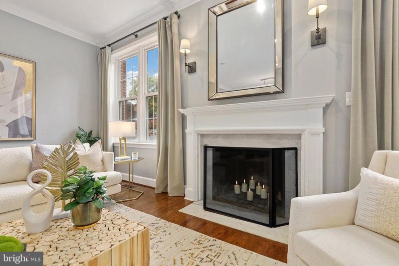 3603 Winfield Ln NW, Washington, DC 20007
