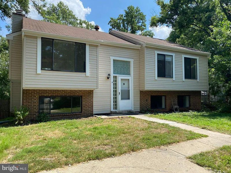 4 Renmark Ct, Gaithersburg, MD 20878