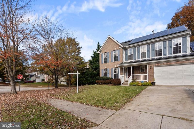 10400 Falling Leaf Ct, Springdale, MD 20774