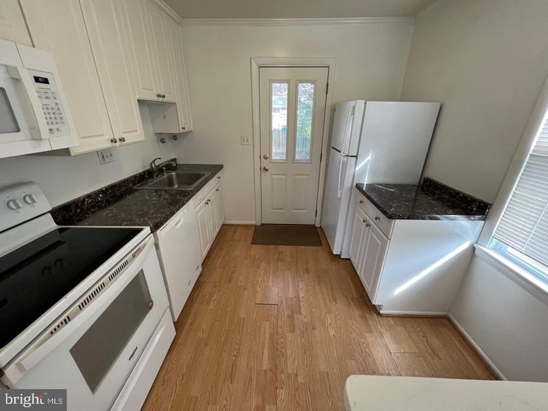 13303 Holdridge Rd, Silver Spring, MD 20906