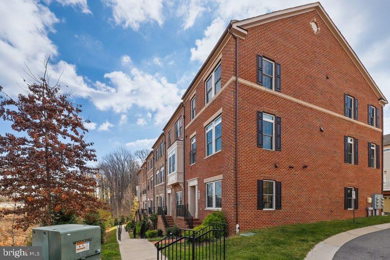 410 Hydrangea Pl, Gaithersburg, MD 20878