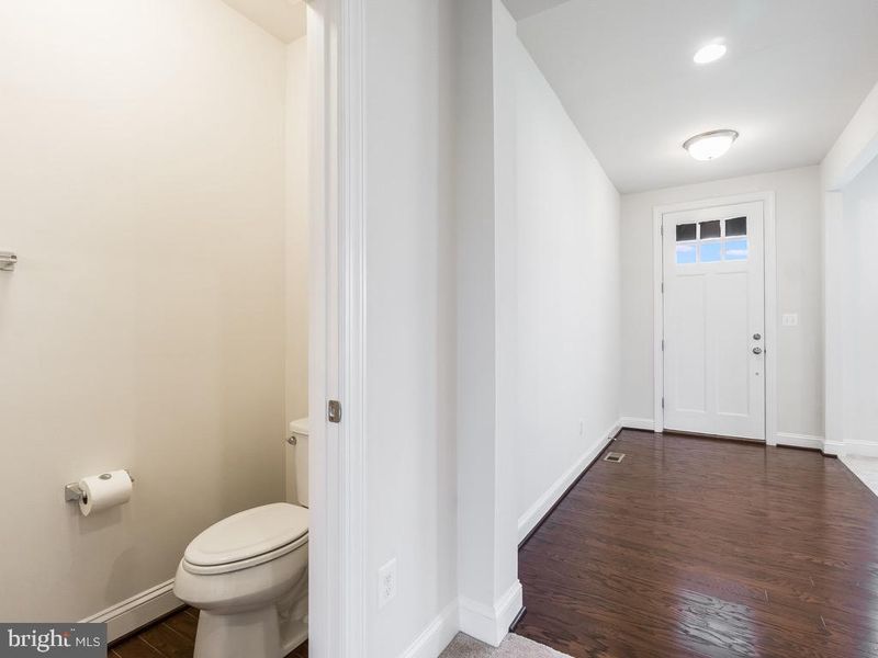 8106 Skystone Loop, Manassas Park, VA 20111