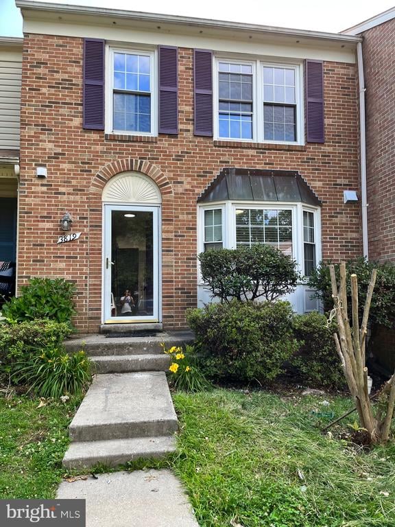3819 Ogilvie Ct, Woodbridge, VA 22192