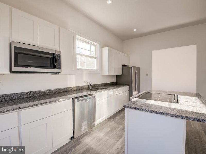 2000 Ritchie Rd, District Heights, MD 20747