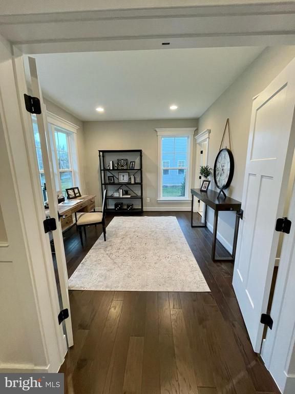 2847B Hunter Rd, Fairfax, VA 22031