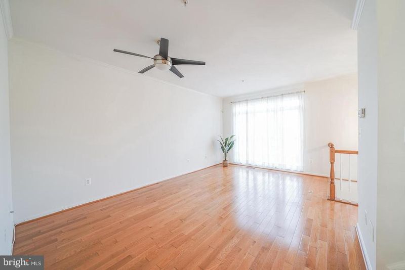 2717 Cornet Ct, Silver Spring, MD 20904