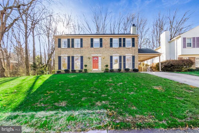 17020 Briardale, Rockville, MD 20855