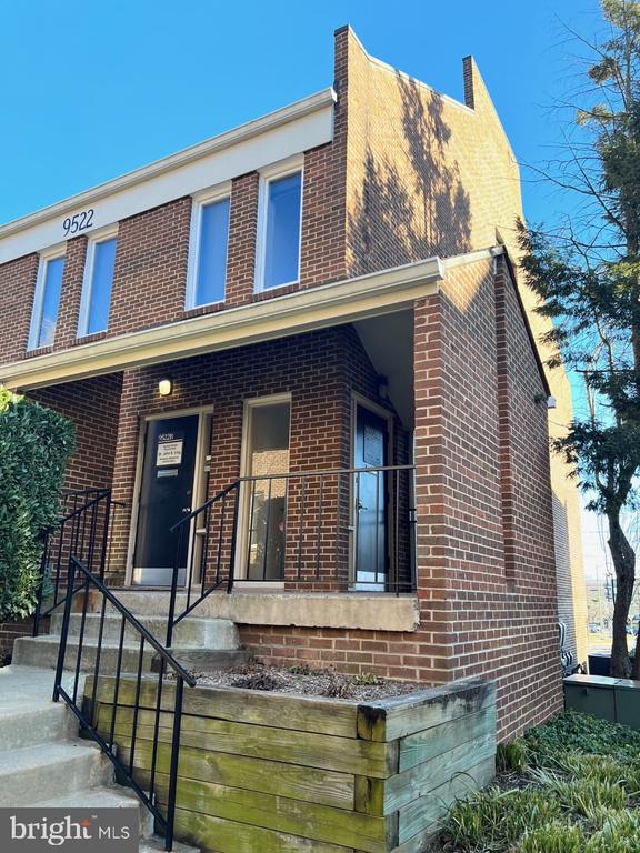 9522 Lee Hw #9522C, Fairfax, VA 22031