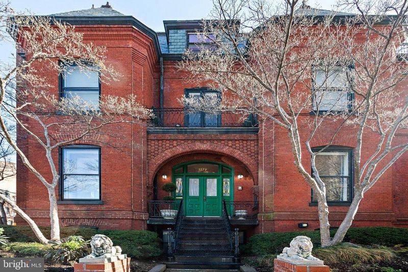 1279 21st St NW #6, Washington, DC 20036