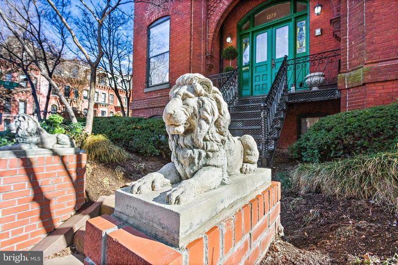 1279 21st St NW #6, Washington, DC 20036