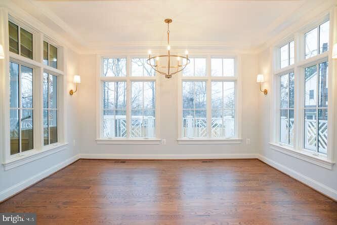 3303 Cameron Mills Rd, Alexandria, VA 22302